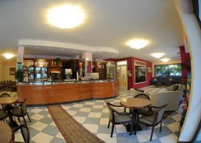 Depandance President 3*