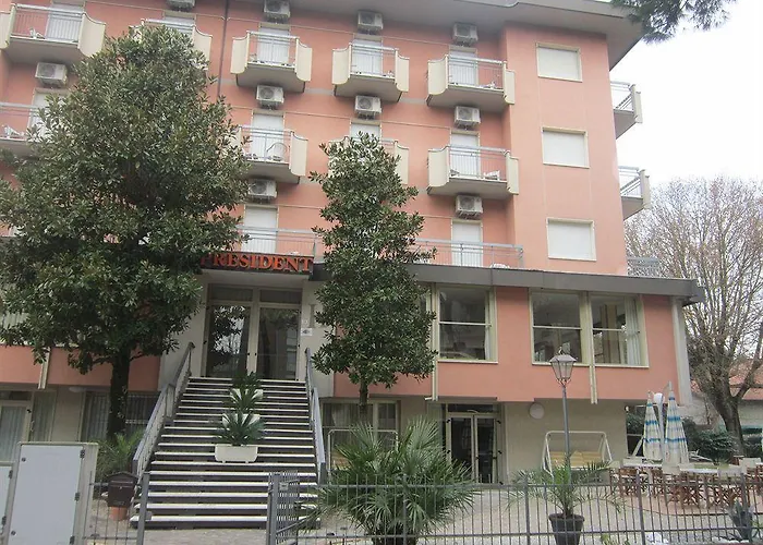 Depandance President Hotel 3*